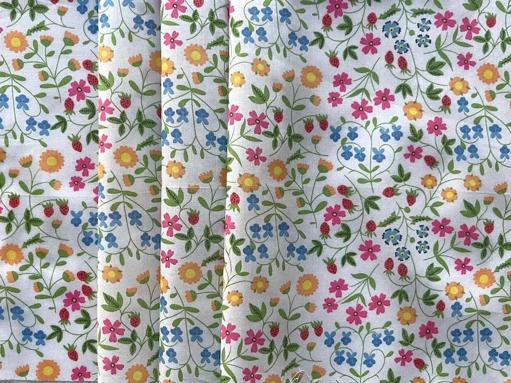 Liberty of London Little Mirabelle White Cotton Lawn (Made in Italy)