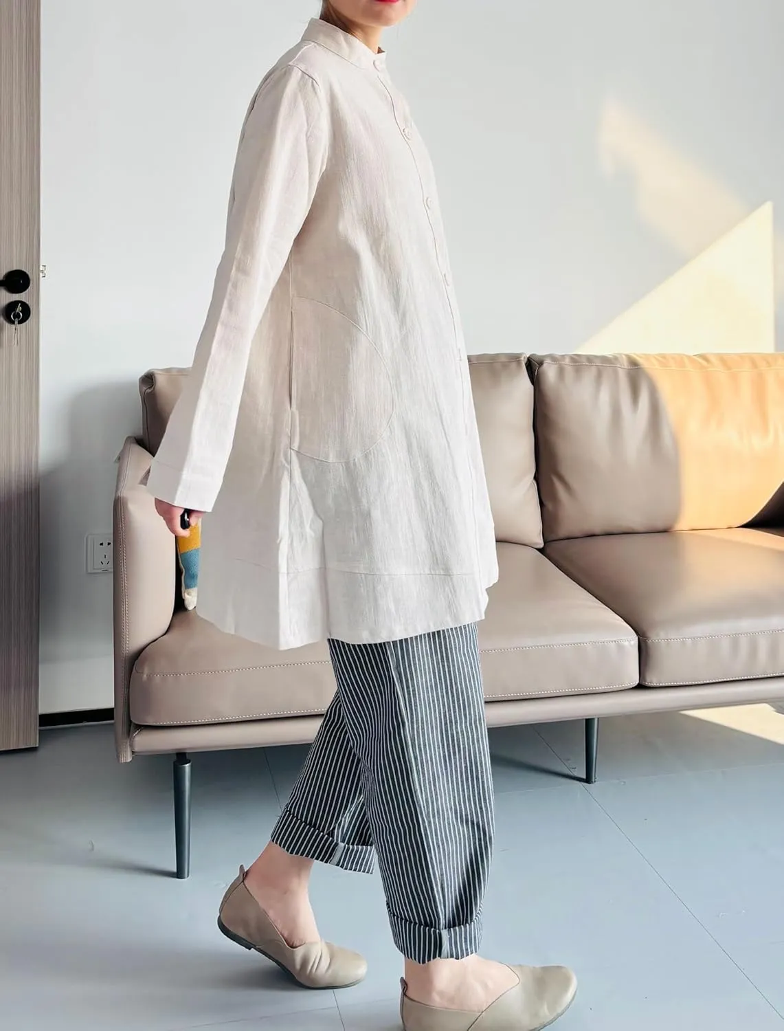 Minibee Women's Oversized Button Down Shirts Long Sleeve Cotton Linen Light Blouse Jacket With Pockets