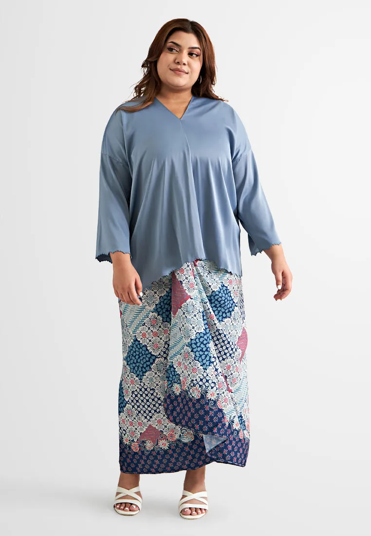 Safa Satin Loose-fit Batwing Top